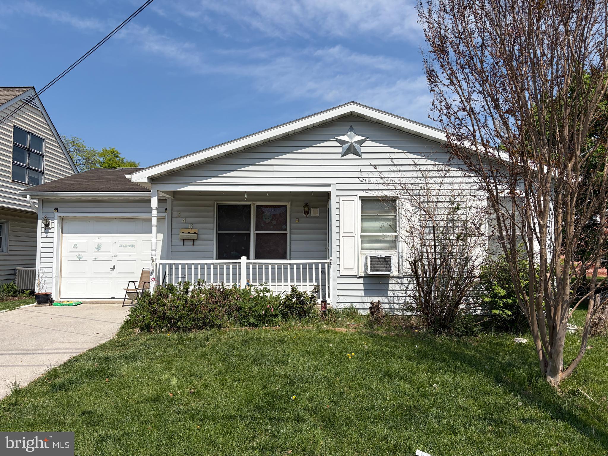 Well-located opportunity in Hanover with tons of potential! This home is perfect for a first-time home buyer looking to build equity or an investor searching for their next project. While it may need some love, this home offers solid potential, a functional layout and the chance to build value over time. Conveniently located near shopping, restaurants, parks and commuter routes. Whether you're looking to renovate and make it your own or add to your investment portfolio, this property is full of possibilities.