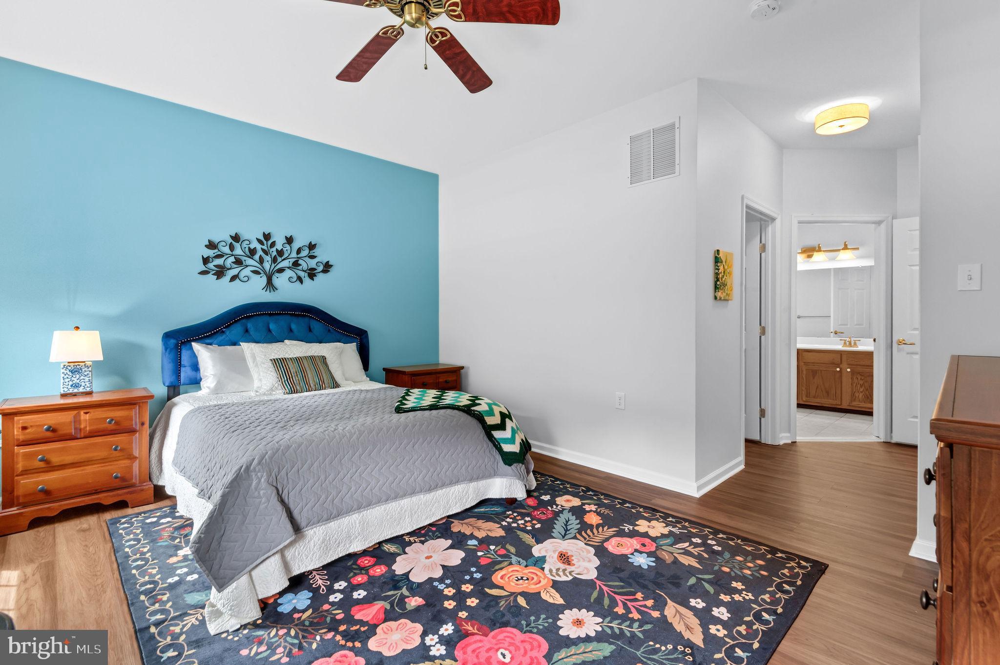 FLOWERS MILL - Residential