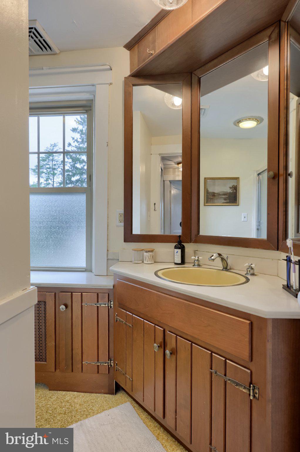 NEW HOLLAND BOROUGH - Residential