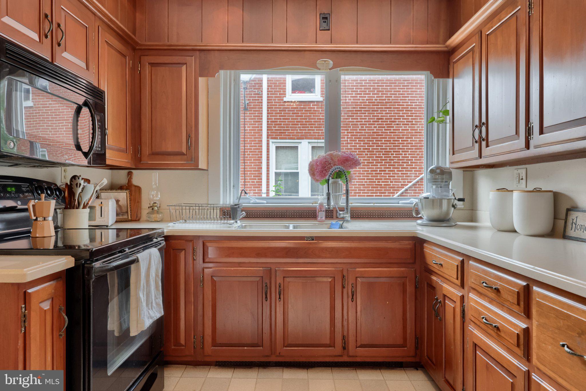 NEW HOLLAND BOROUGH - Residential