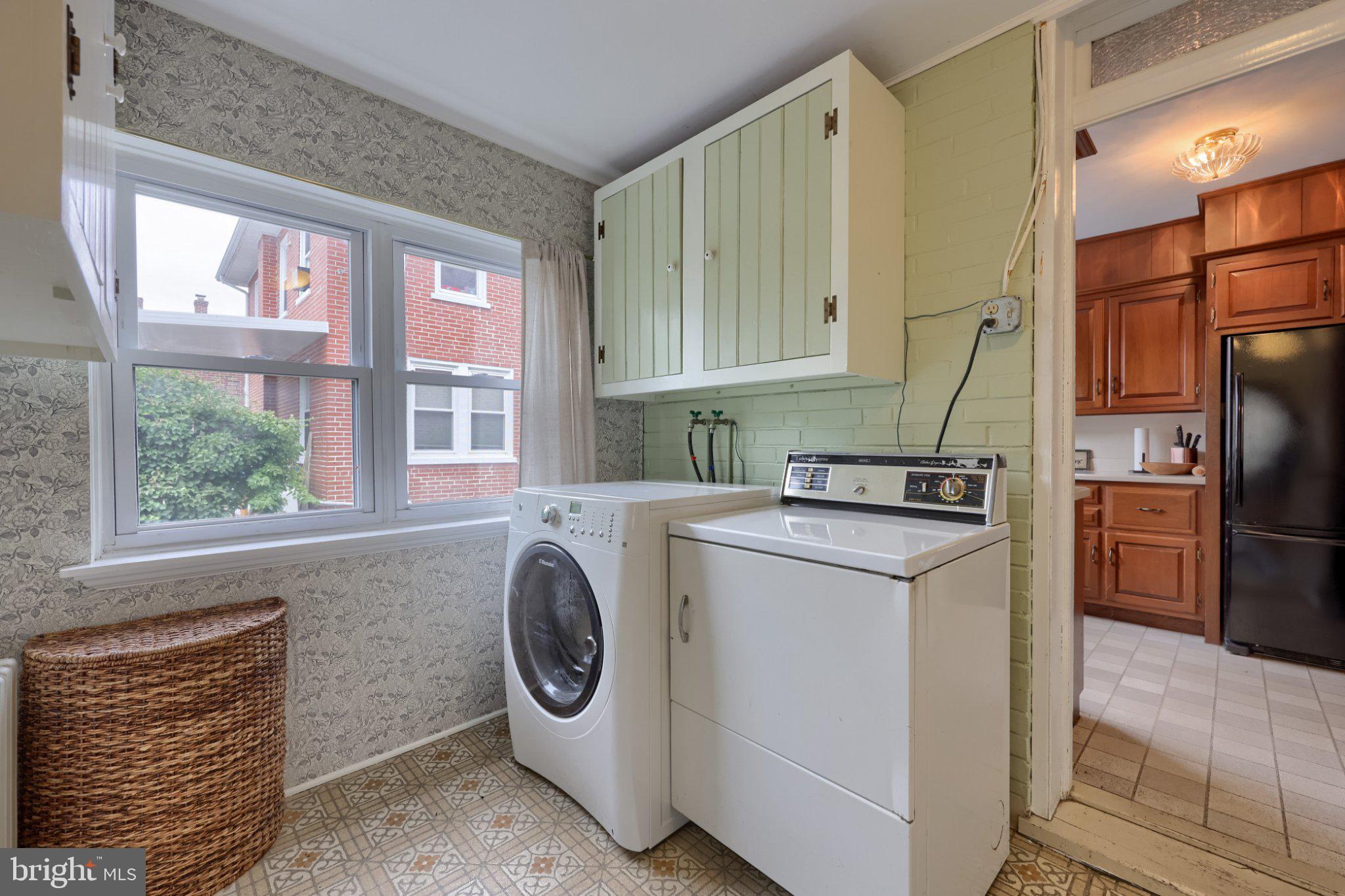 NEW HOLLAND BOROUGH - Residential