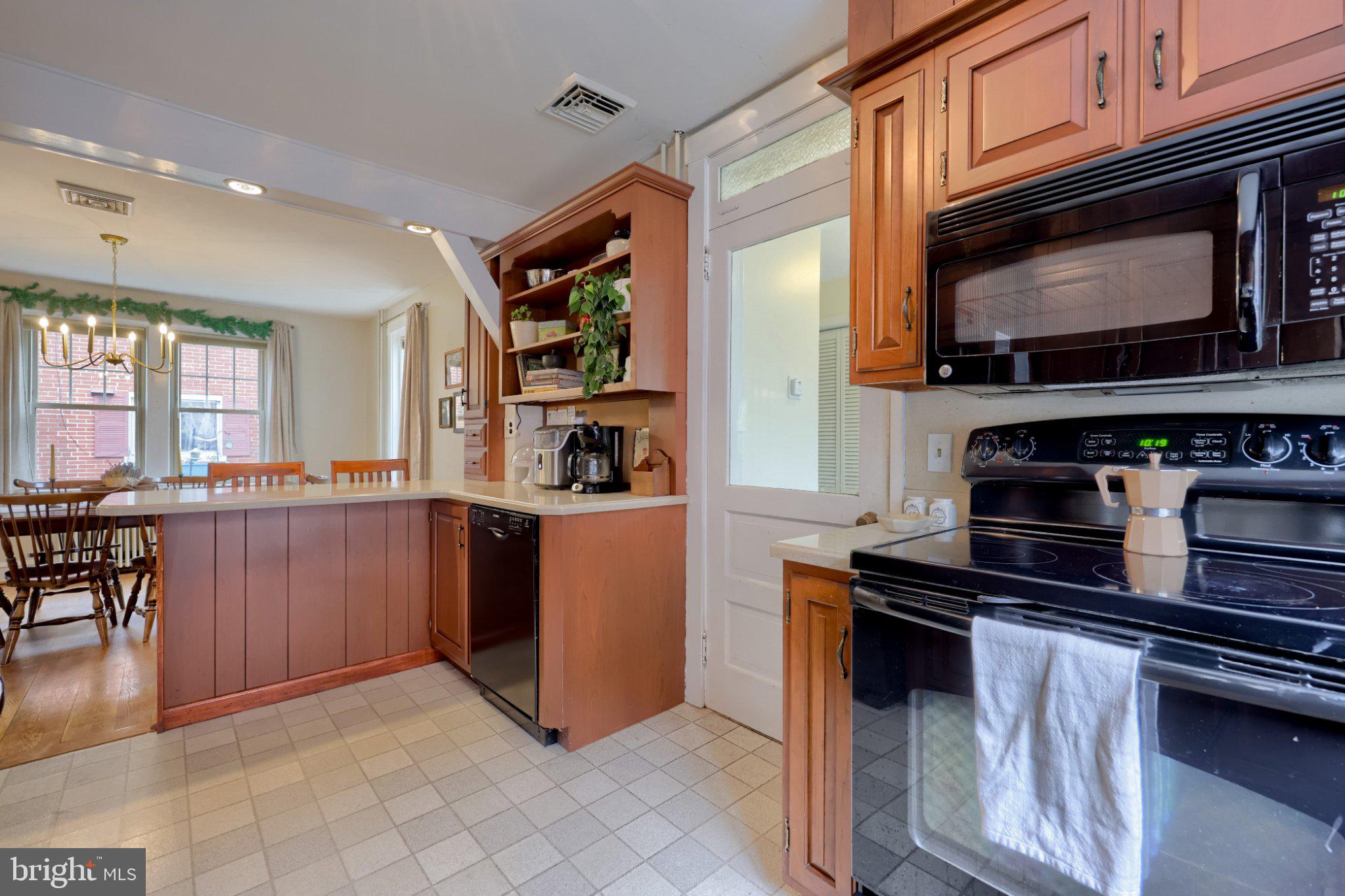 NEW HOLLAND BOROUGH - Residential