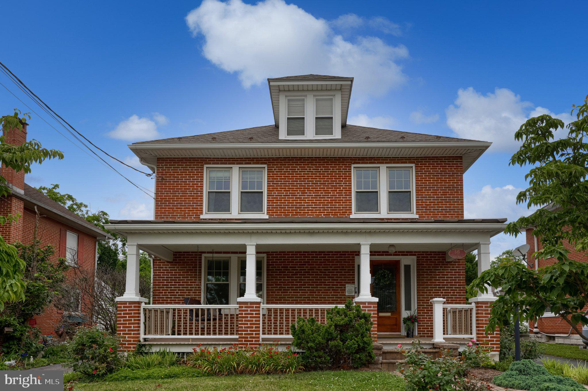 NEW HOLLAND BOROUGH - Residential