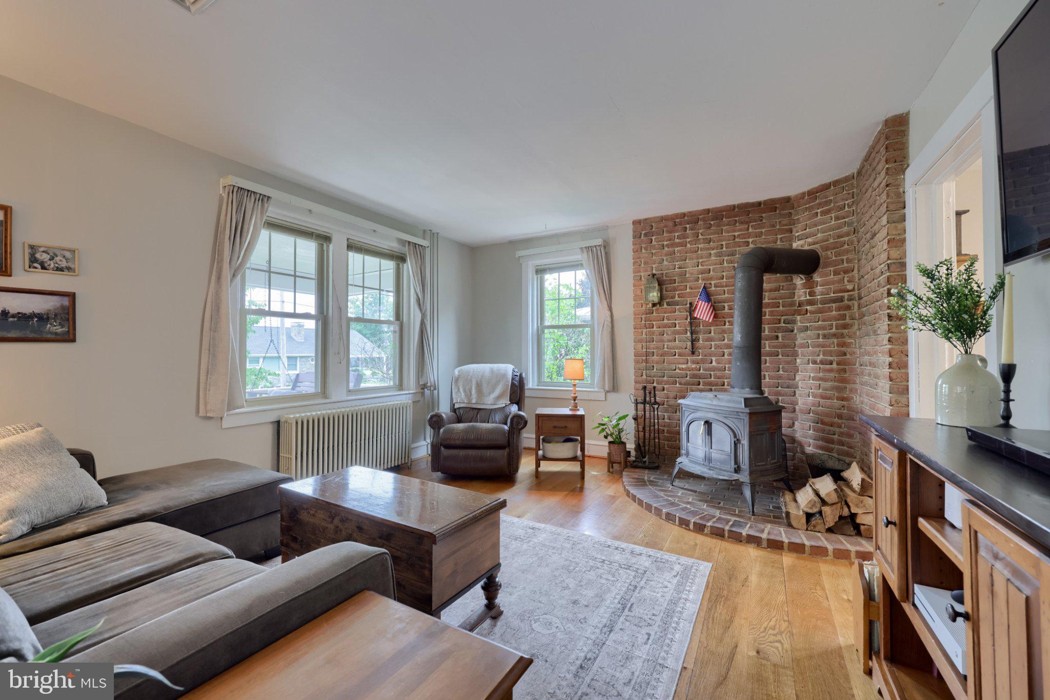 NEW HOLLAND BOROUGH - Residential