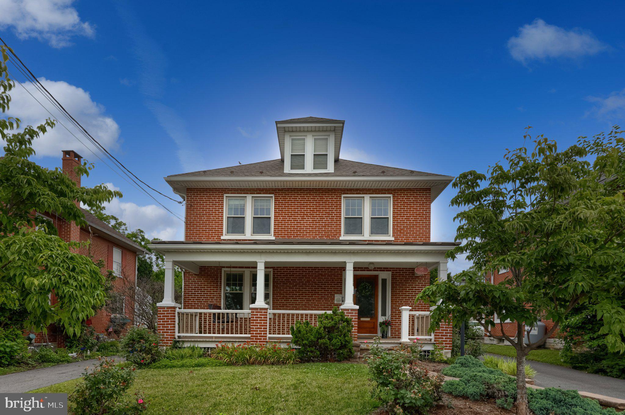 NEW HOLLAND BOROUGH - Residential