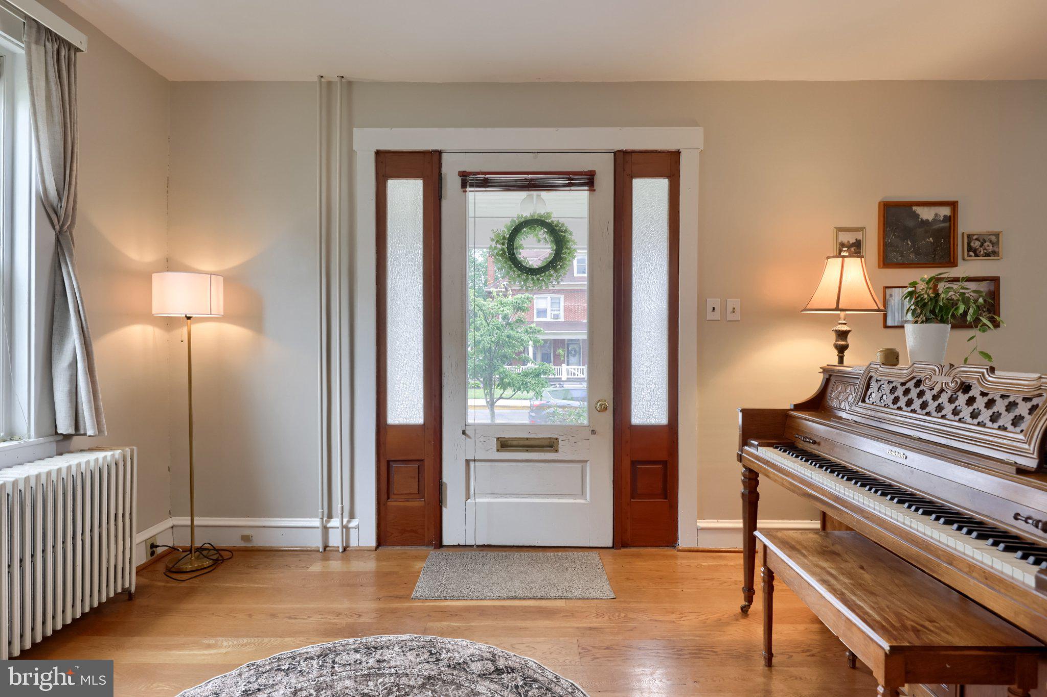 NEW HOLLAND BOROUGH - Residential