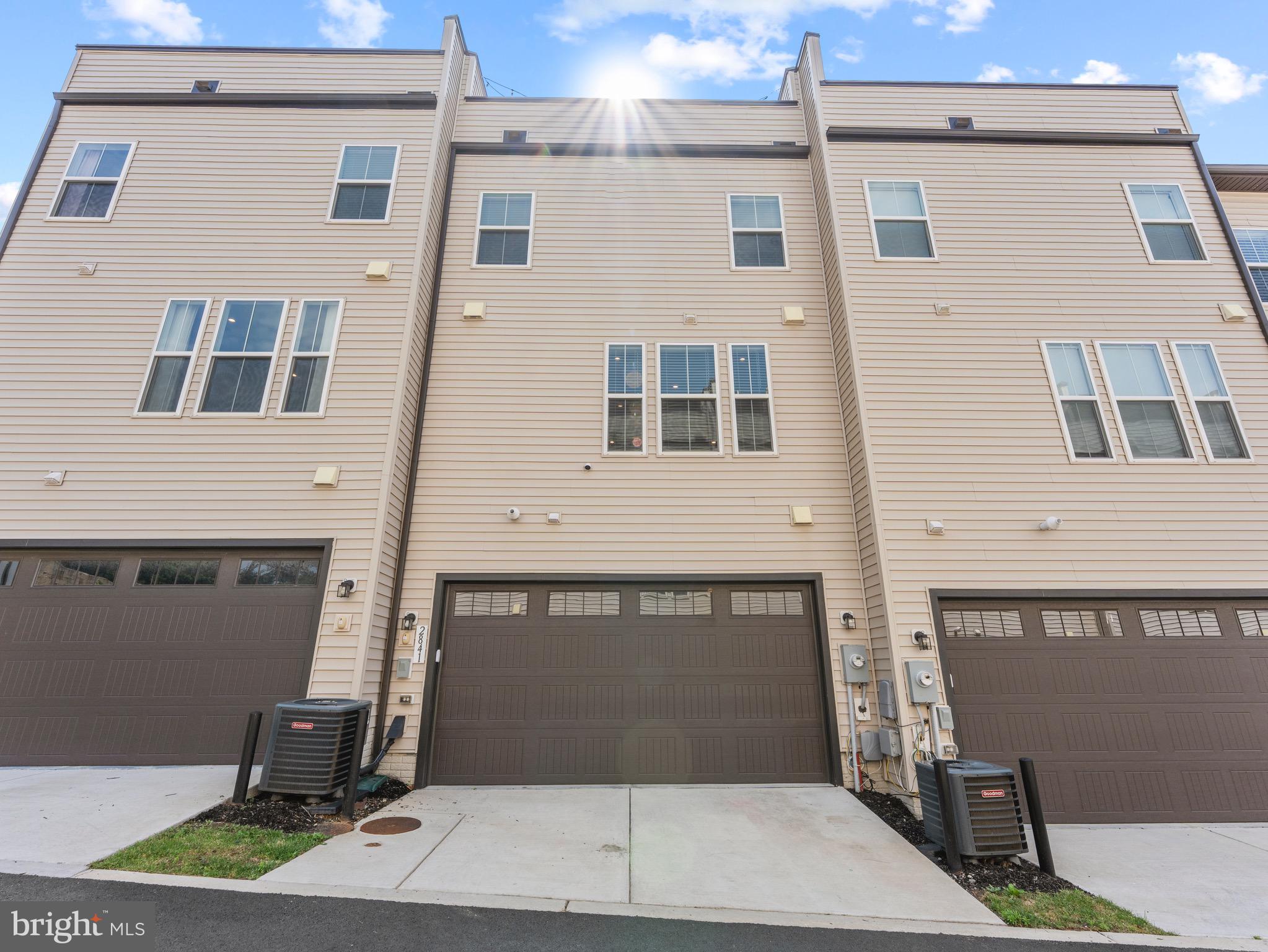 NORTH HILL - Residential