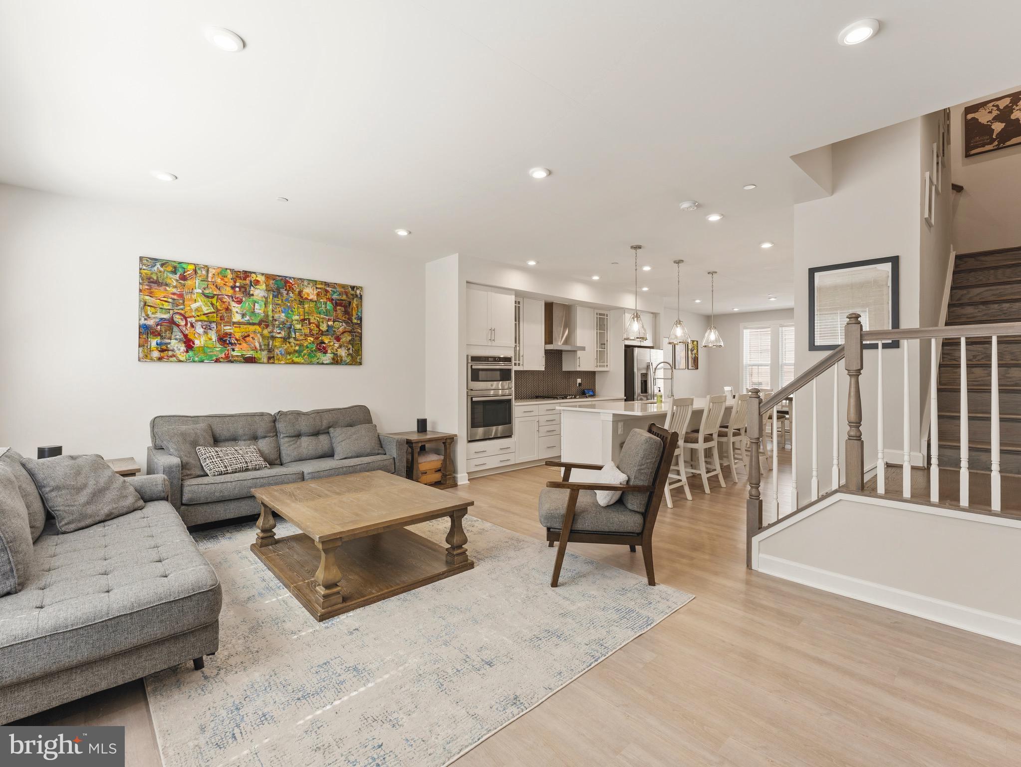 NORTH HILL - Residential