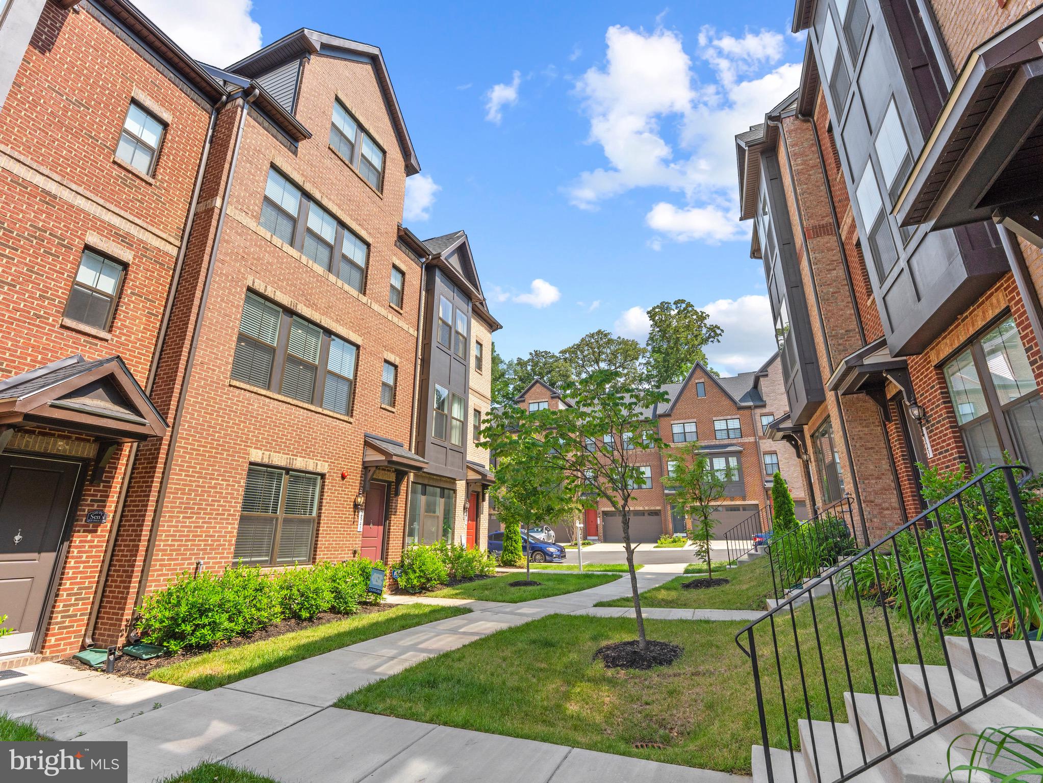 NORTH HILL - Residential