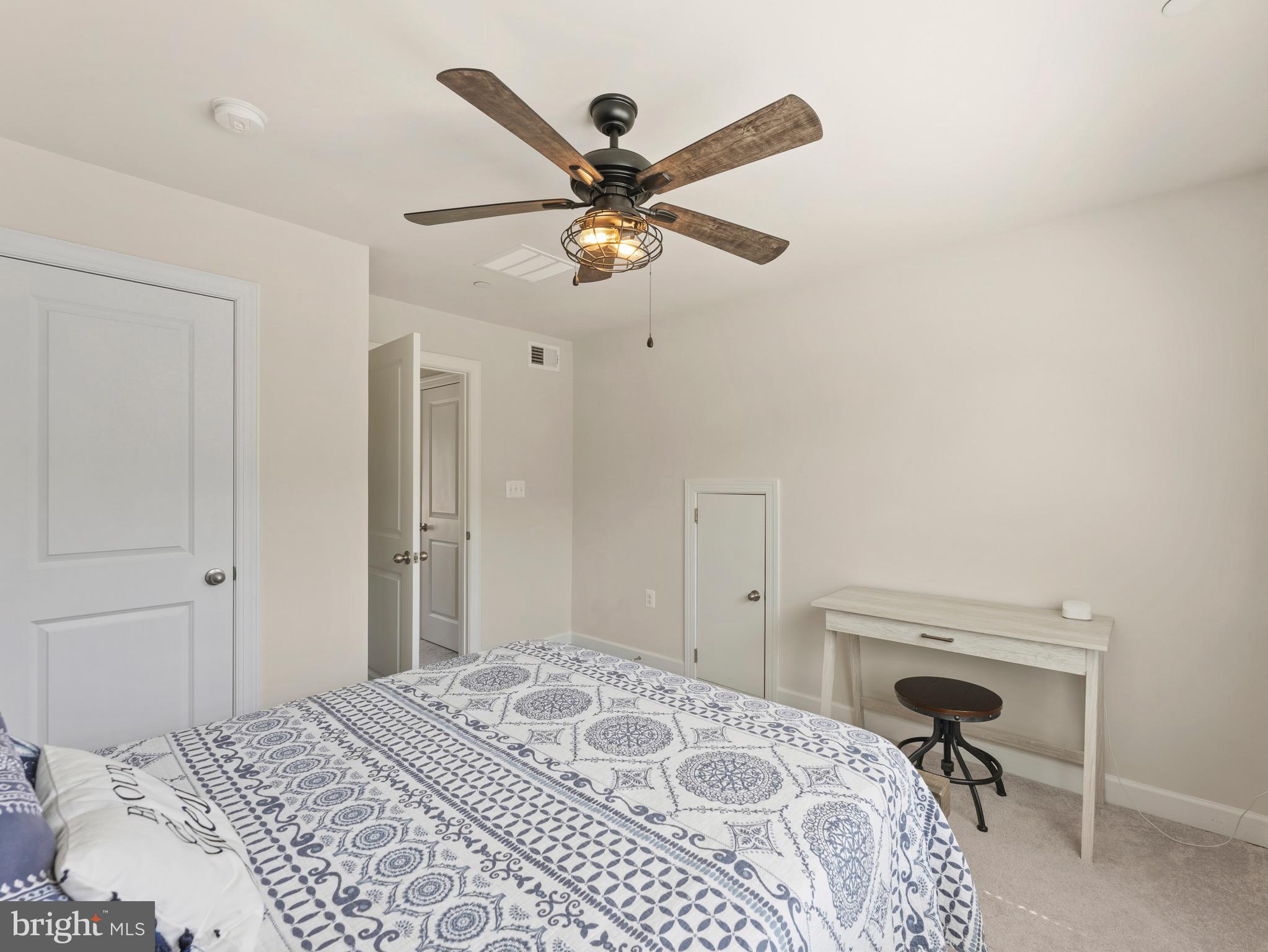 NORTH HILL - Residential