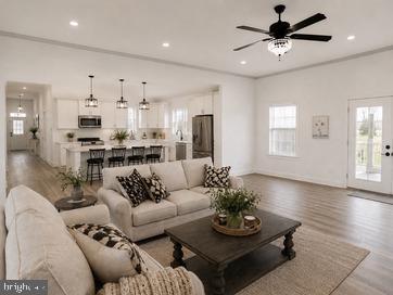 BAY HOLLOW ESTATES - Residential