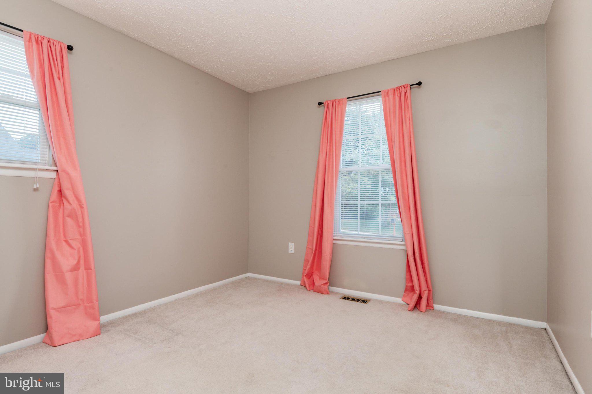 MAPLE GLEN ESTATES - Residential