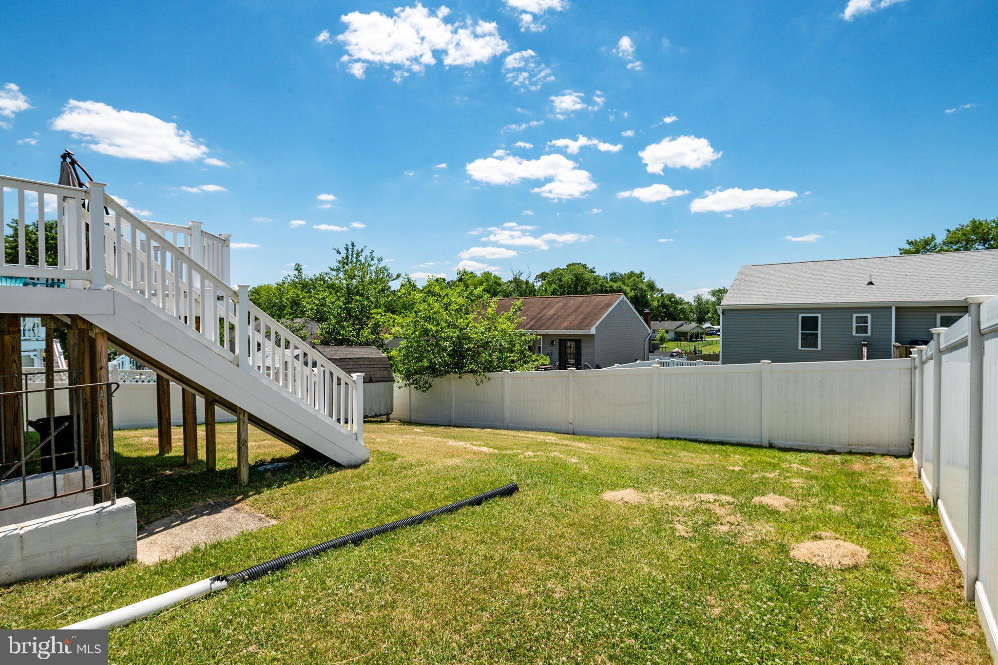 MAPLE GLEN ESTATES - Residential