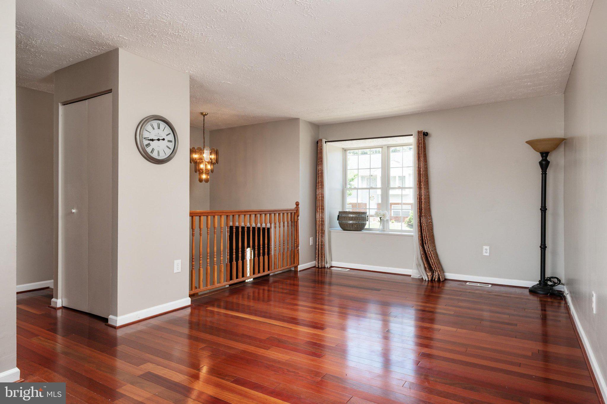 MAPLE GLEN ESTATES - Residential