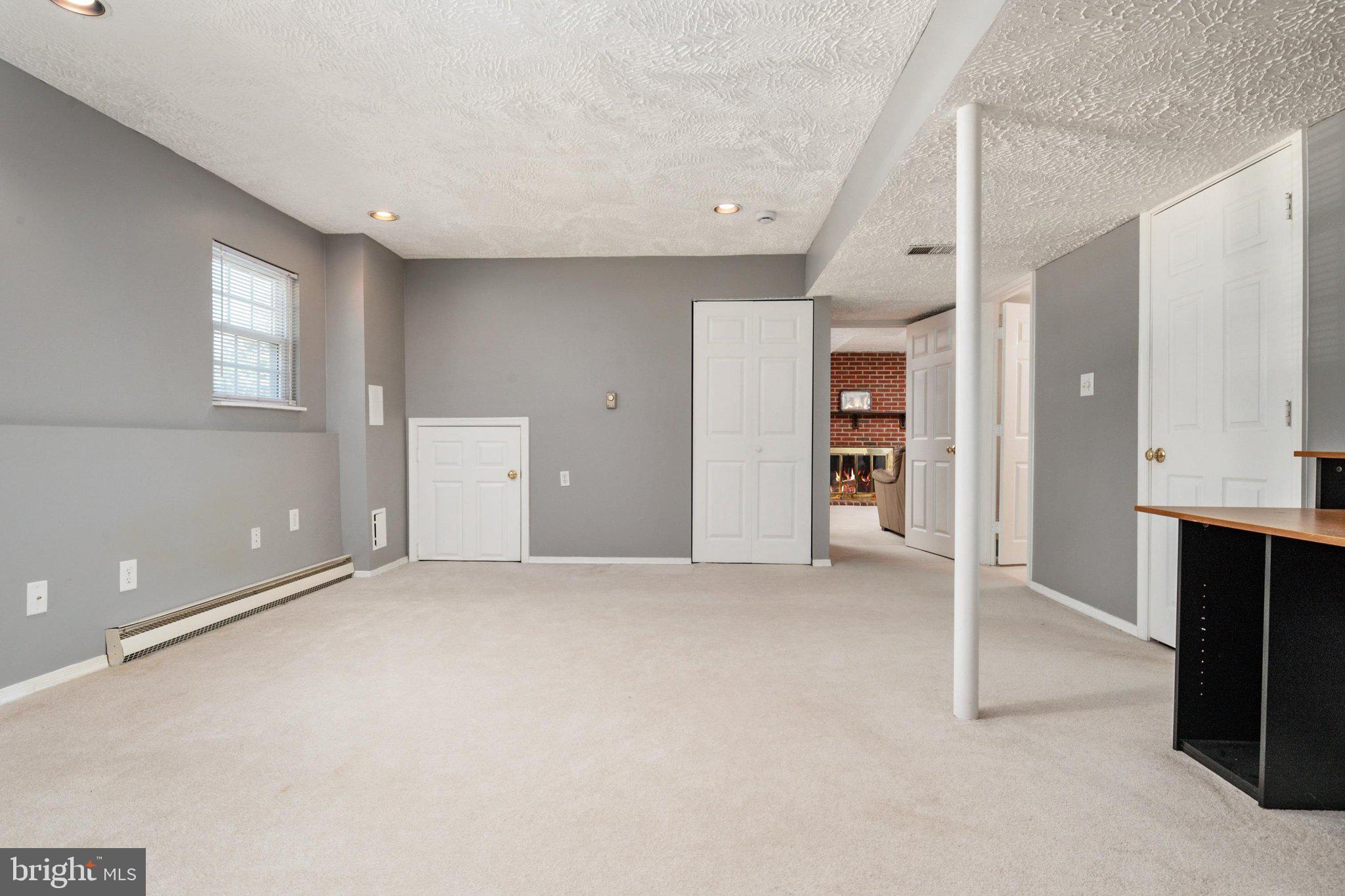 MAPLE GLEN ESTATES - Residential