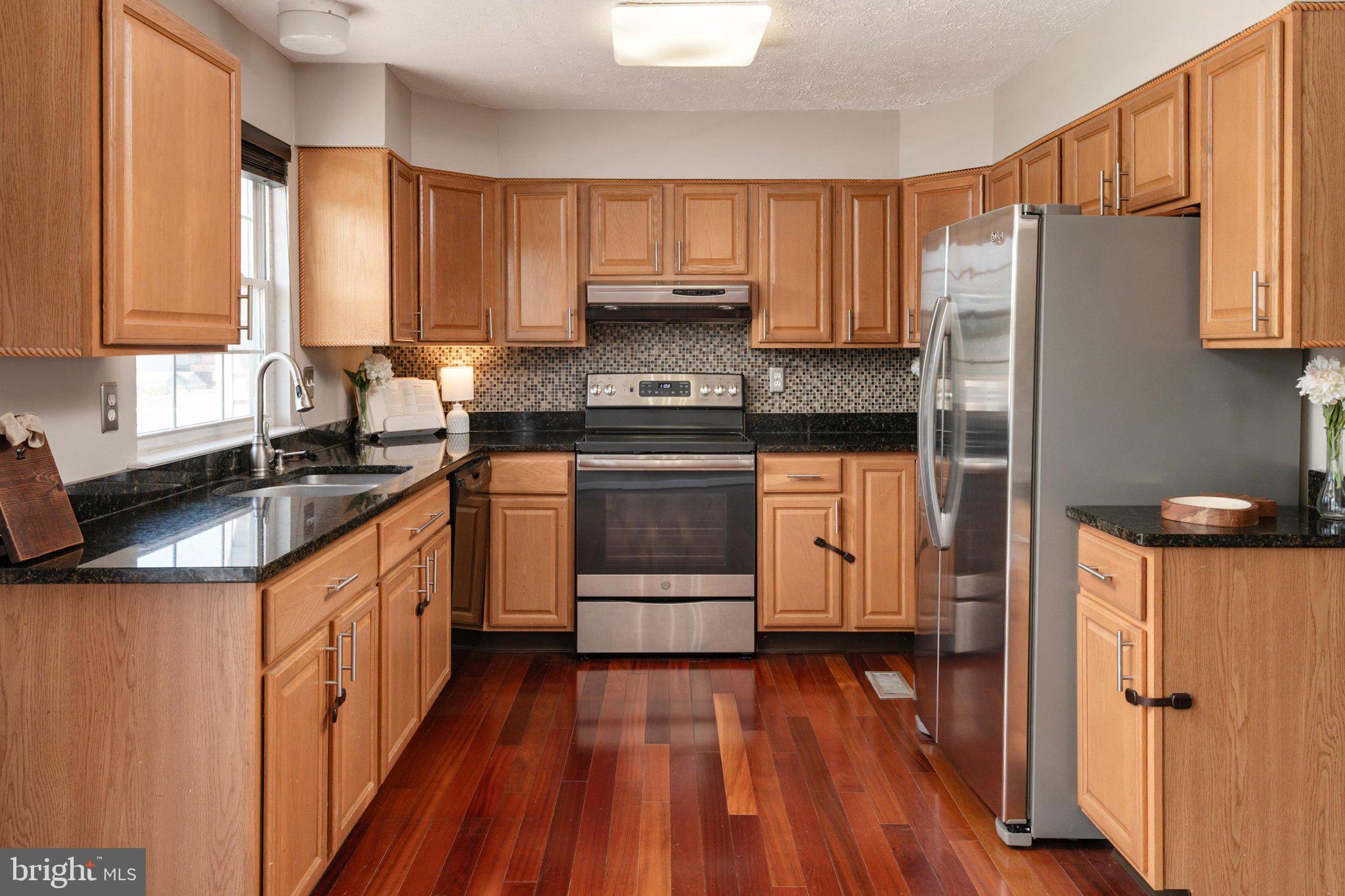 MAPLE GLEN ESTATES - Residential