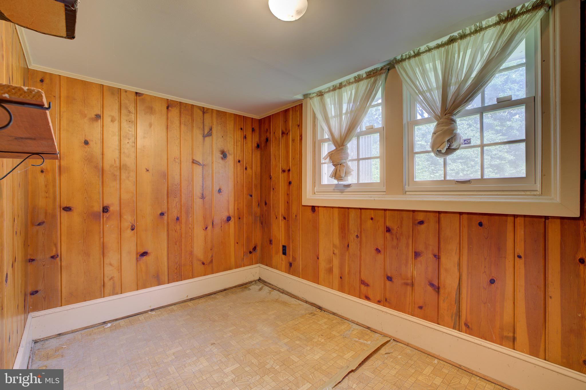 BRADLEY WOODS - Residential