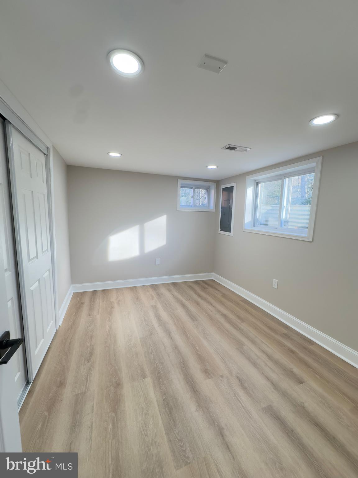 BIRMINGHAM ESTATES - Residential Lease