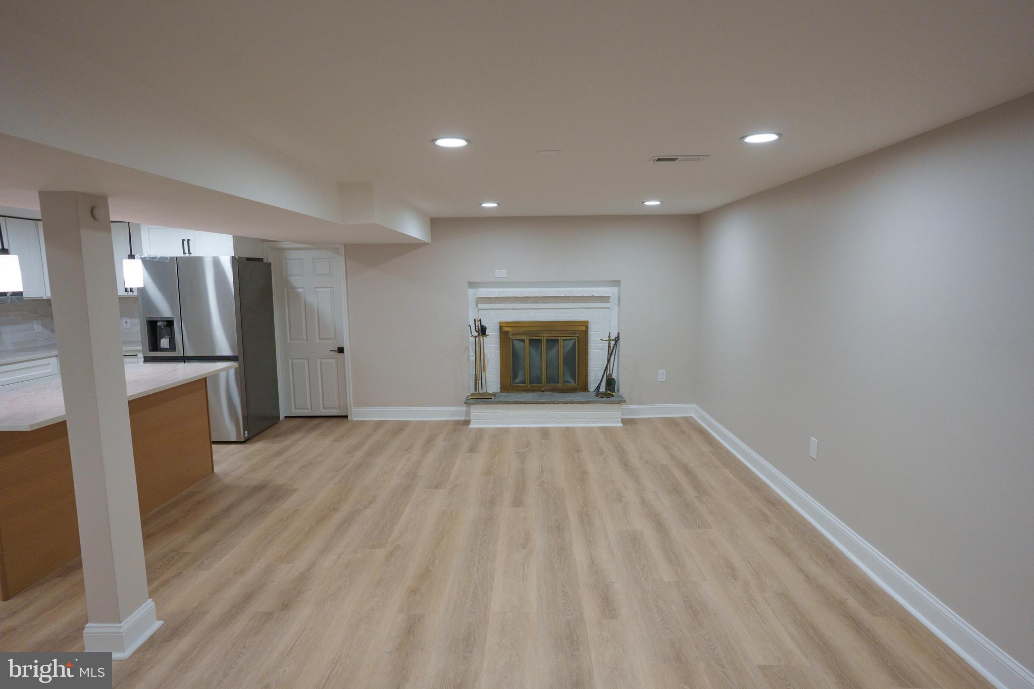 BIRMINGHAM ESTATES - Residential Lease