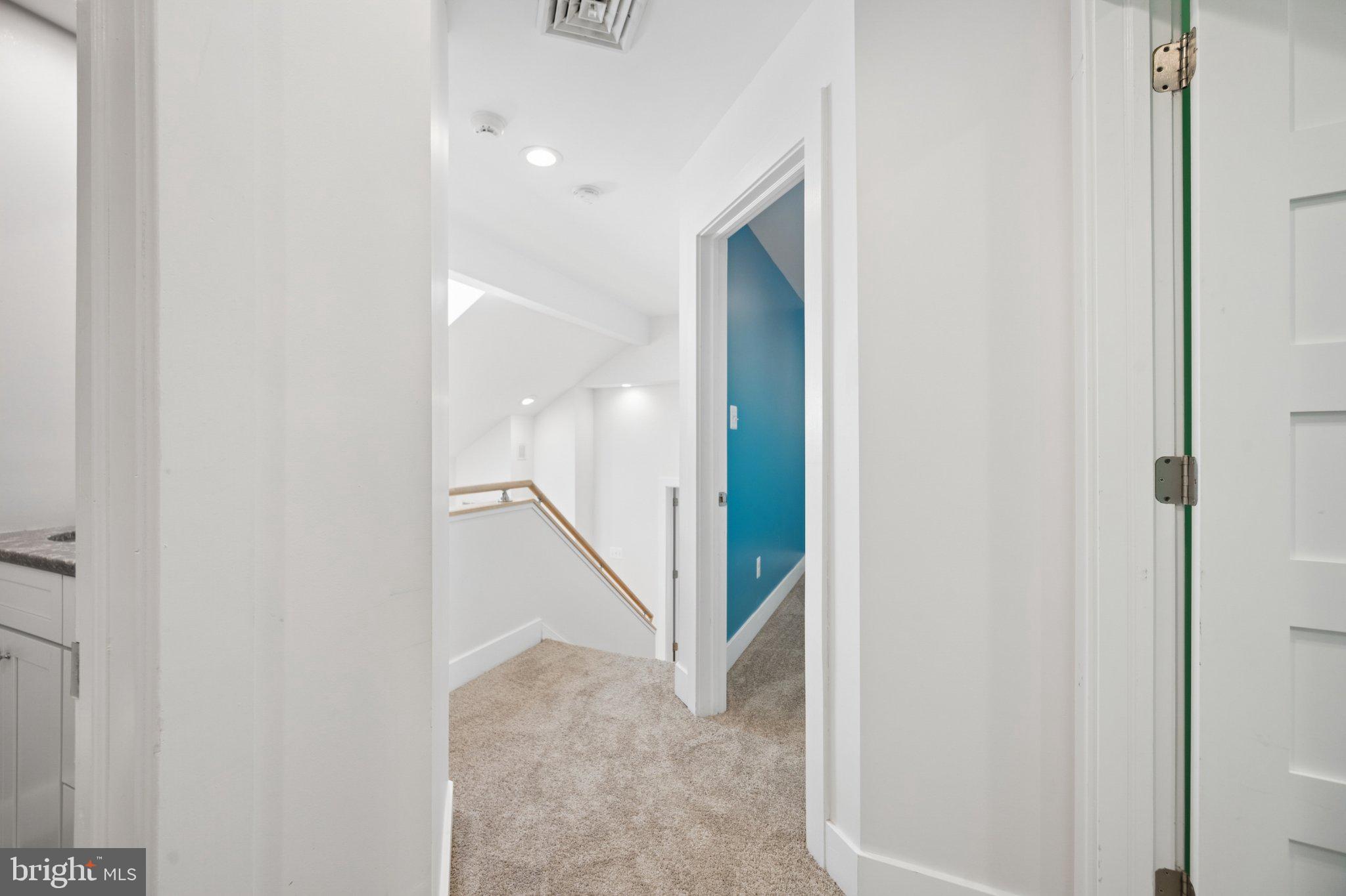 WORTHINGTON HILLSIDE II - Residential