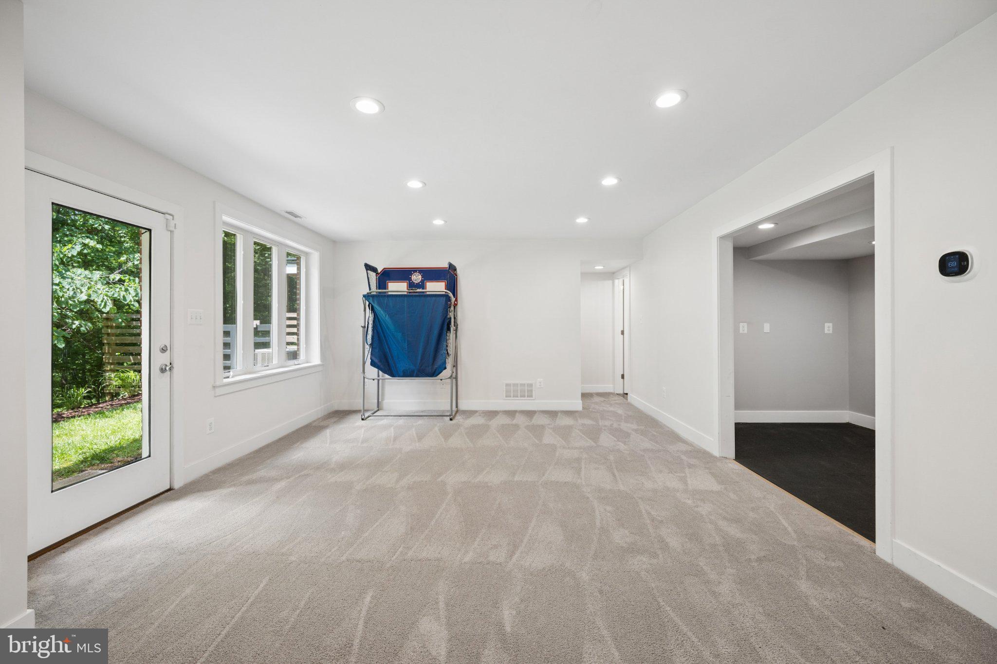 WORTHINGTON HILLSIDE II - Residential