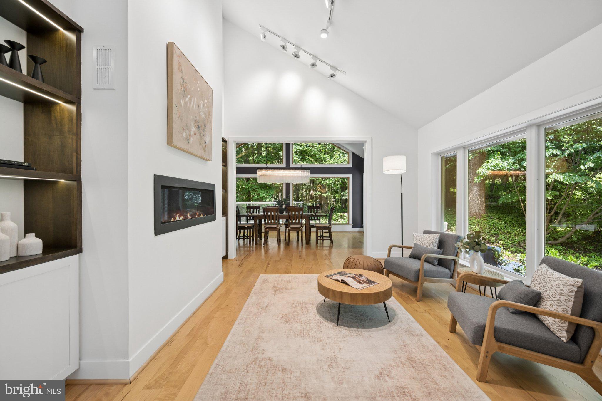 WORTHINGTON HILLSIDE II - Residential