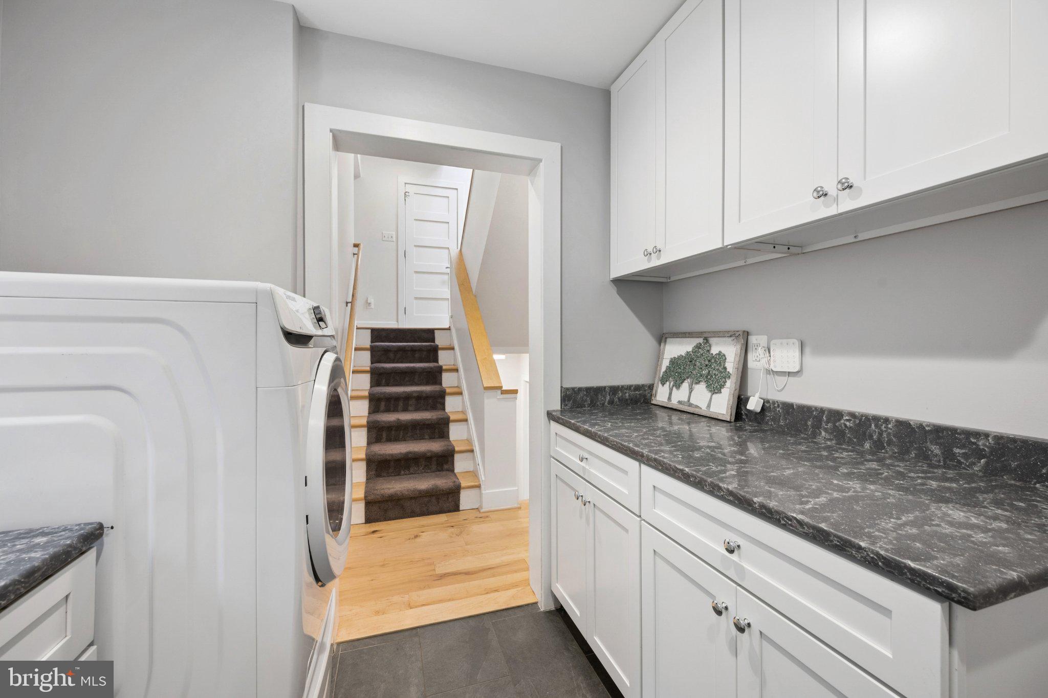WORTHINGTON HILLSIDE II - Residential
