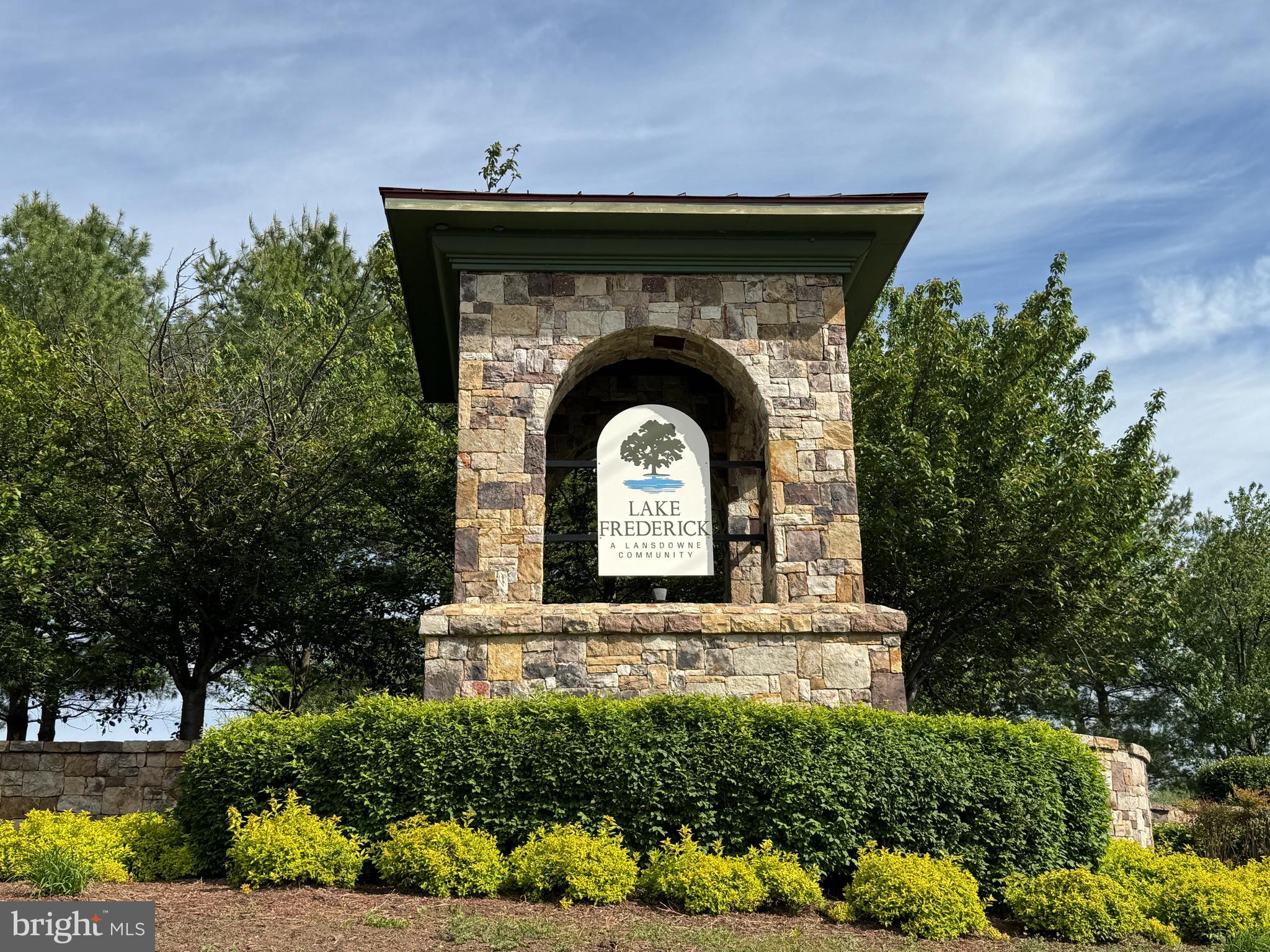 SHENANDOAH, LAKE FREDERICK - Residential