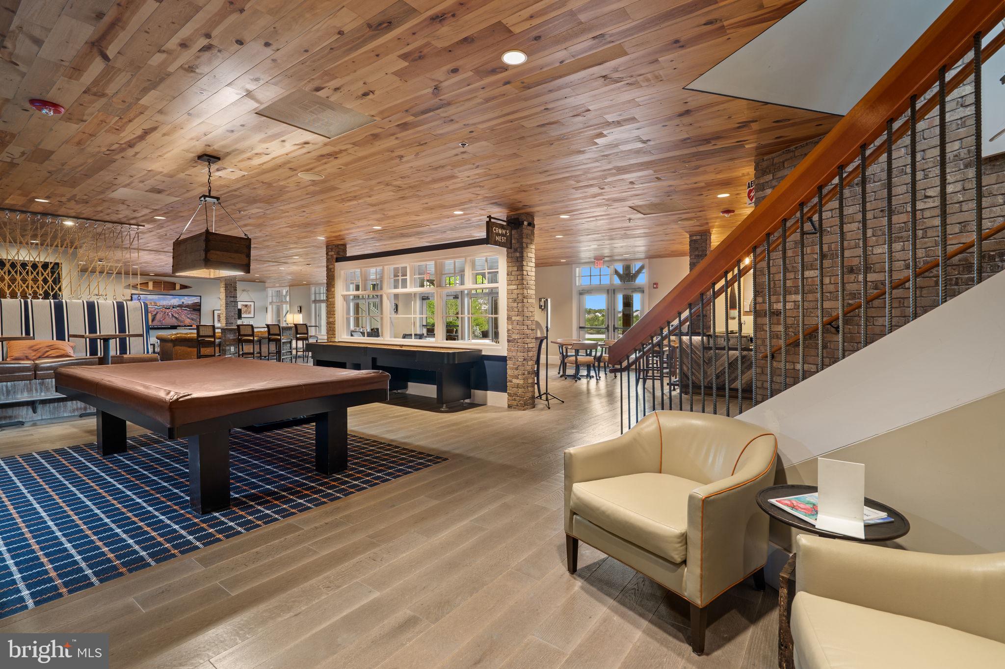 SHENANDOAH, LAKE FREDERICK - Residential