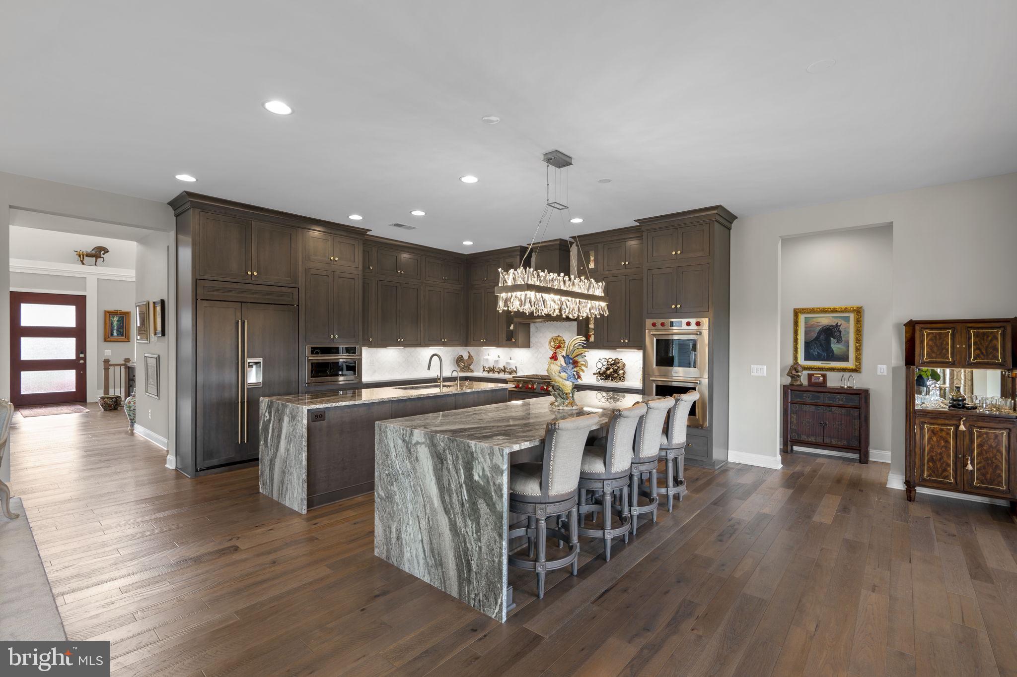 SHENANDOAH, LAKE FREDERICK - Residential