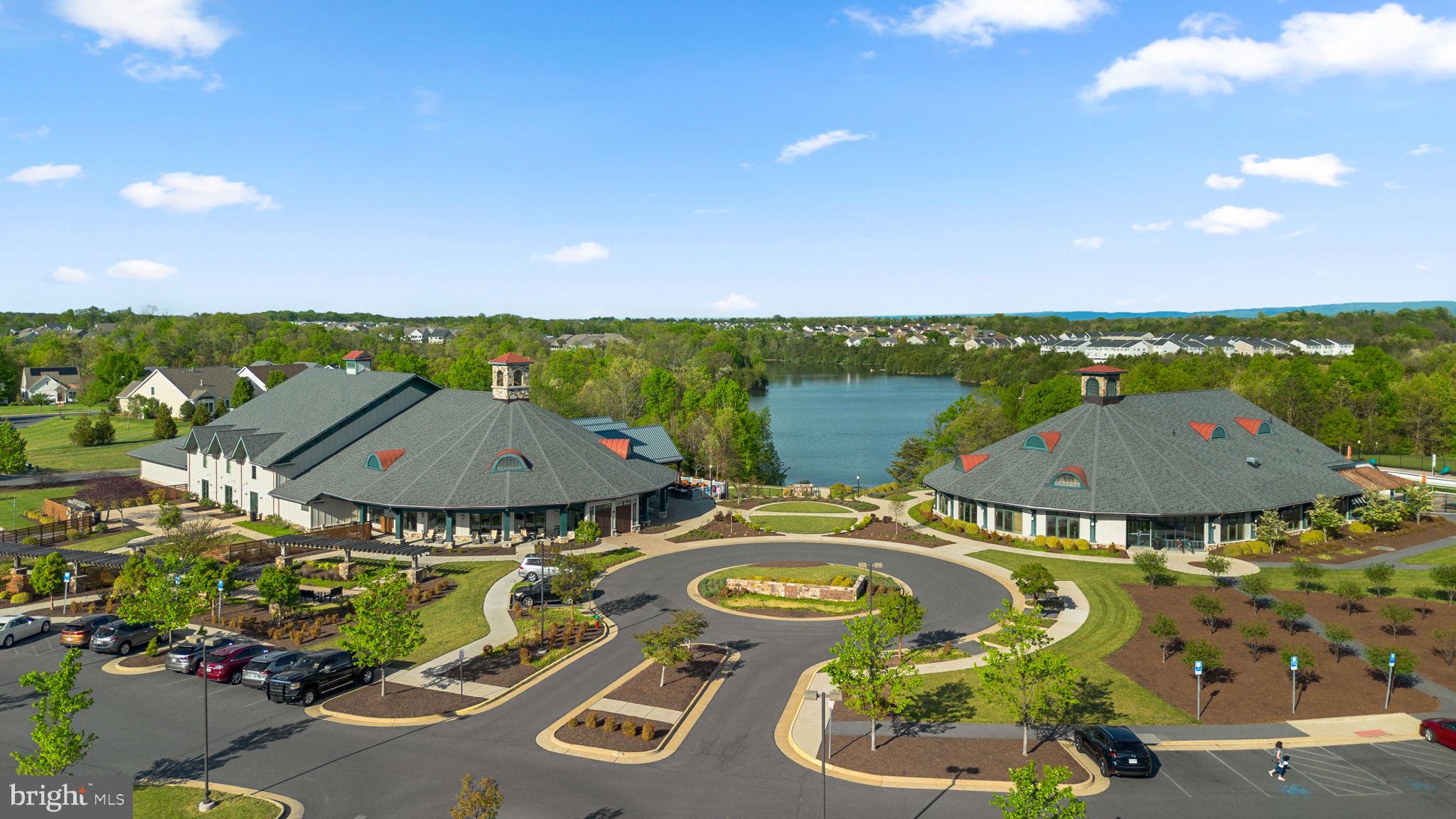 SHENANDOAH, LAKE FREDERICK - Residential