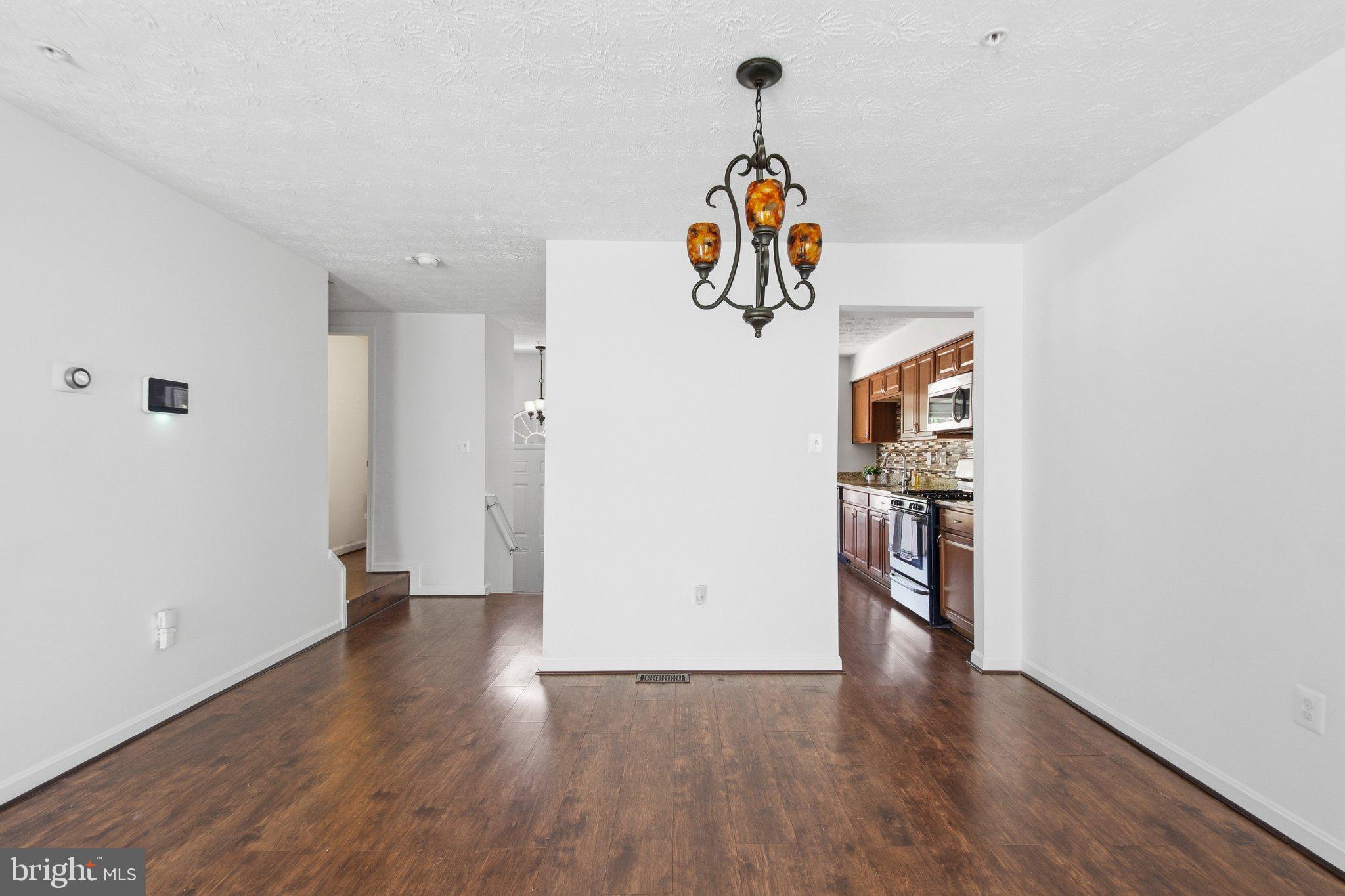 EAST BONIWOOD - Residential