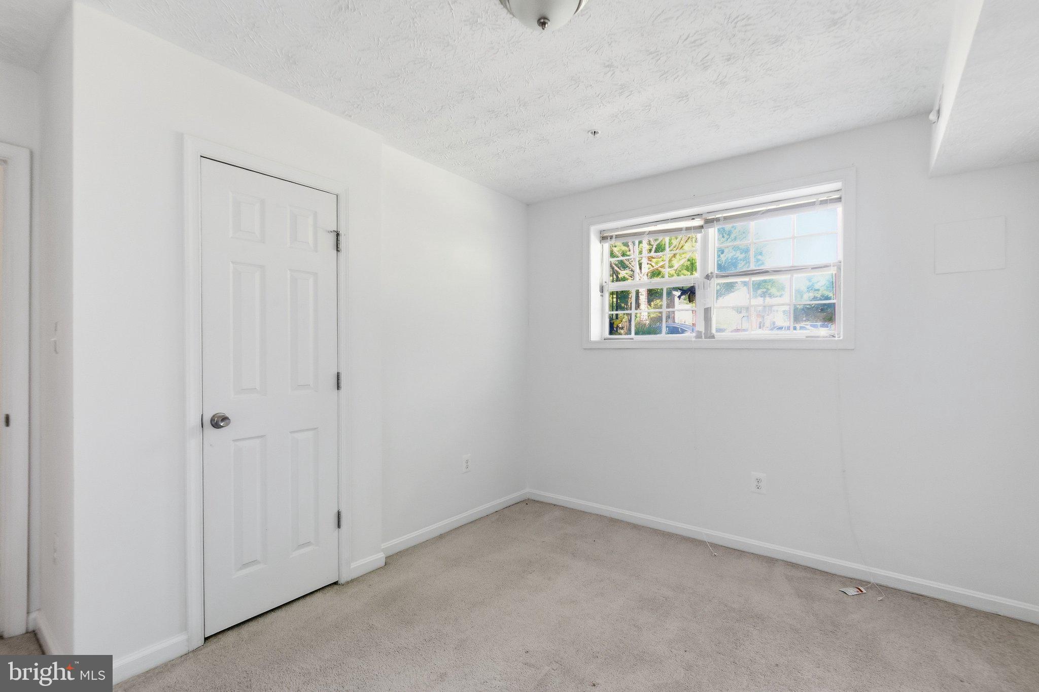 EAST BONIWOOD - Residential