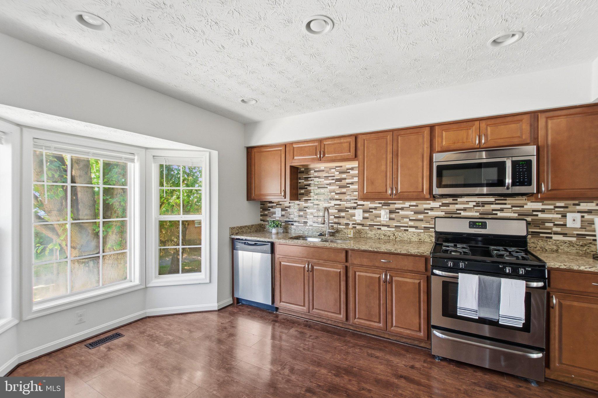 EAST BONIWOOD - Residential