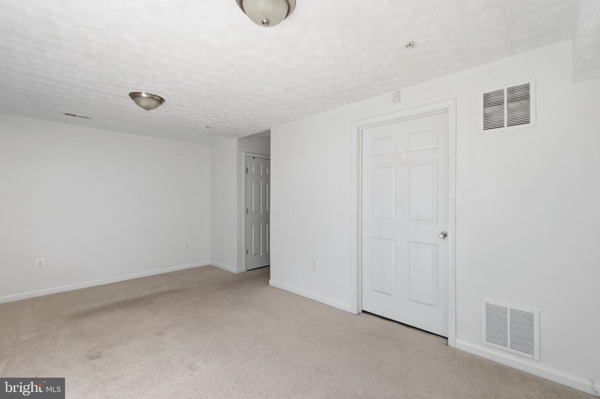 EAST BONIWOOD - Residential