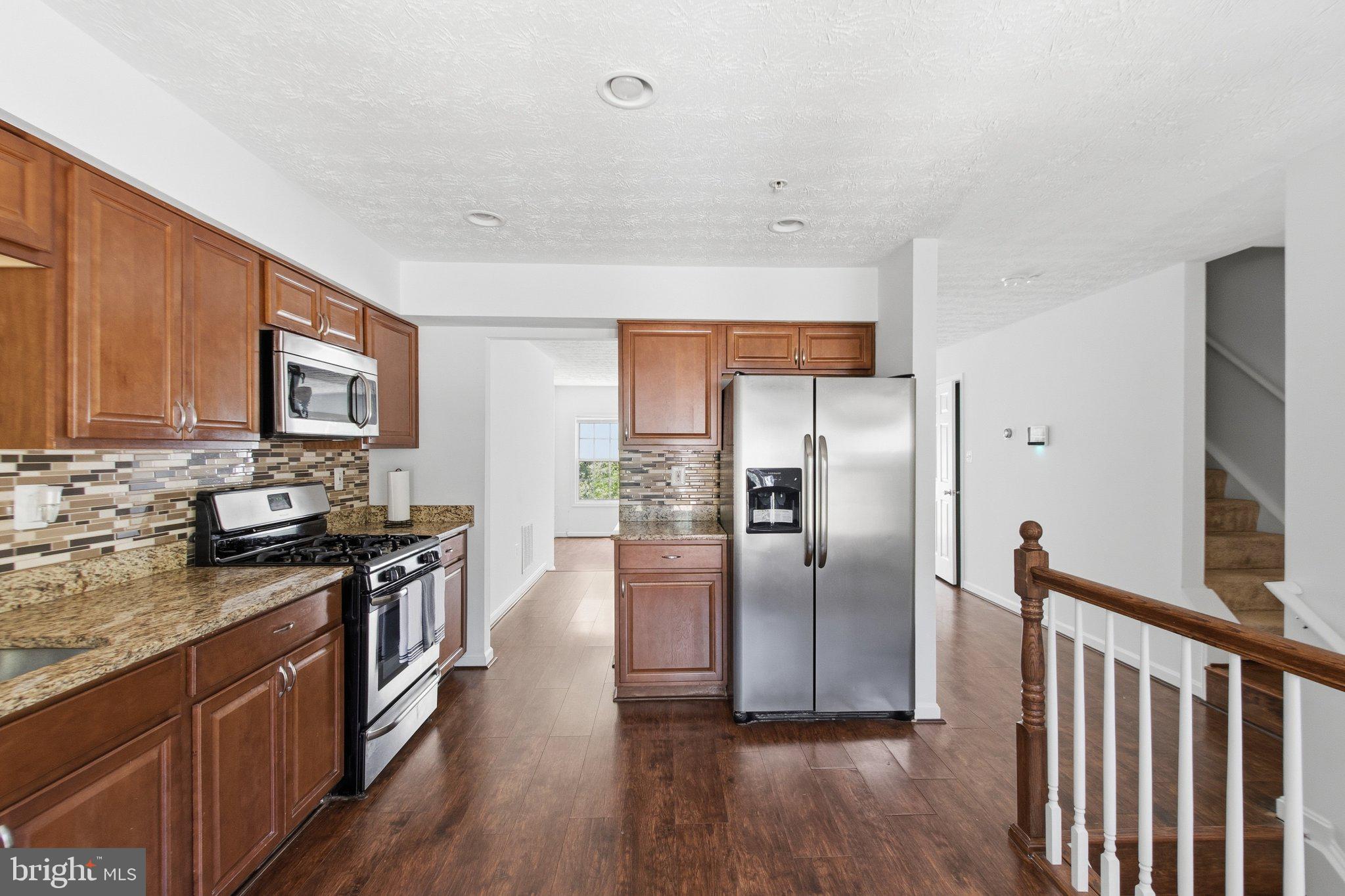 EAST BONIWOOD - Residential