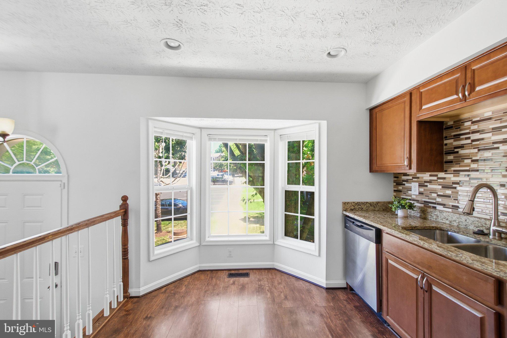 EAST BONIWOOD - Residential
