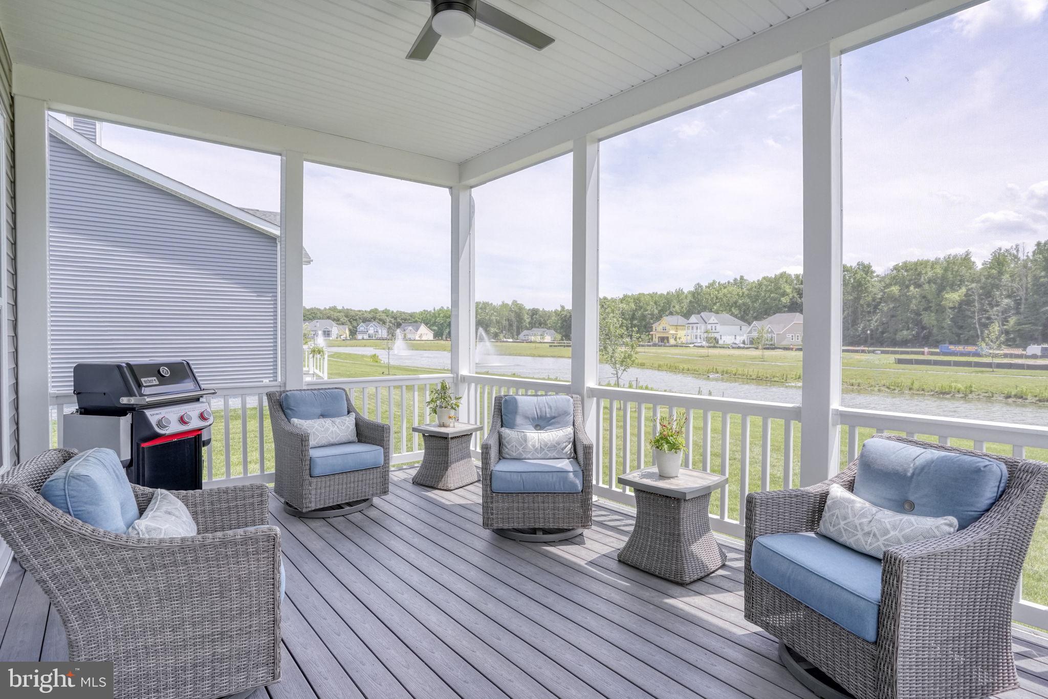 LIGHTSHIP COVE - Residential