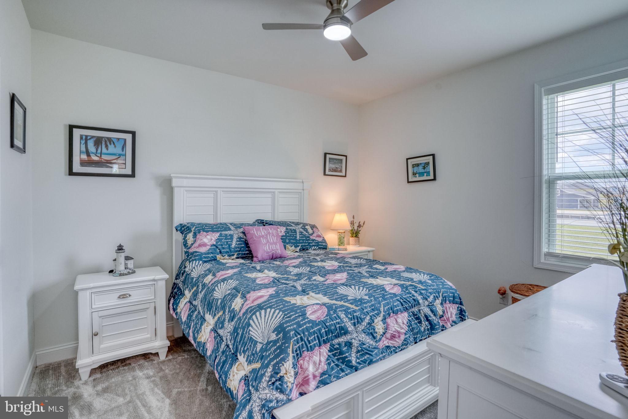 LIGHTSHIP COVE - Residential