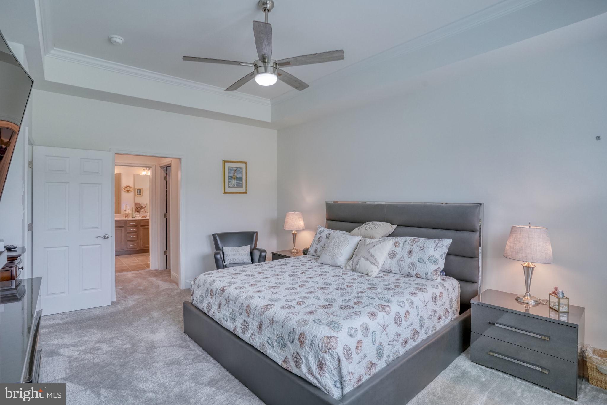 LIGHTSHIP COVE - Residential