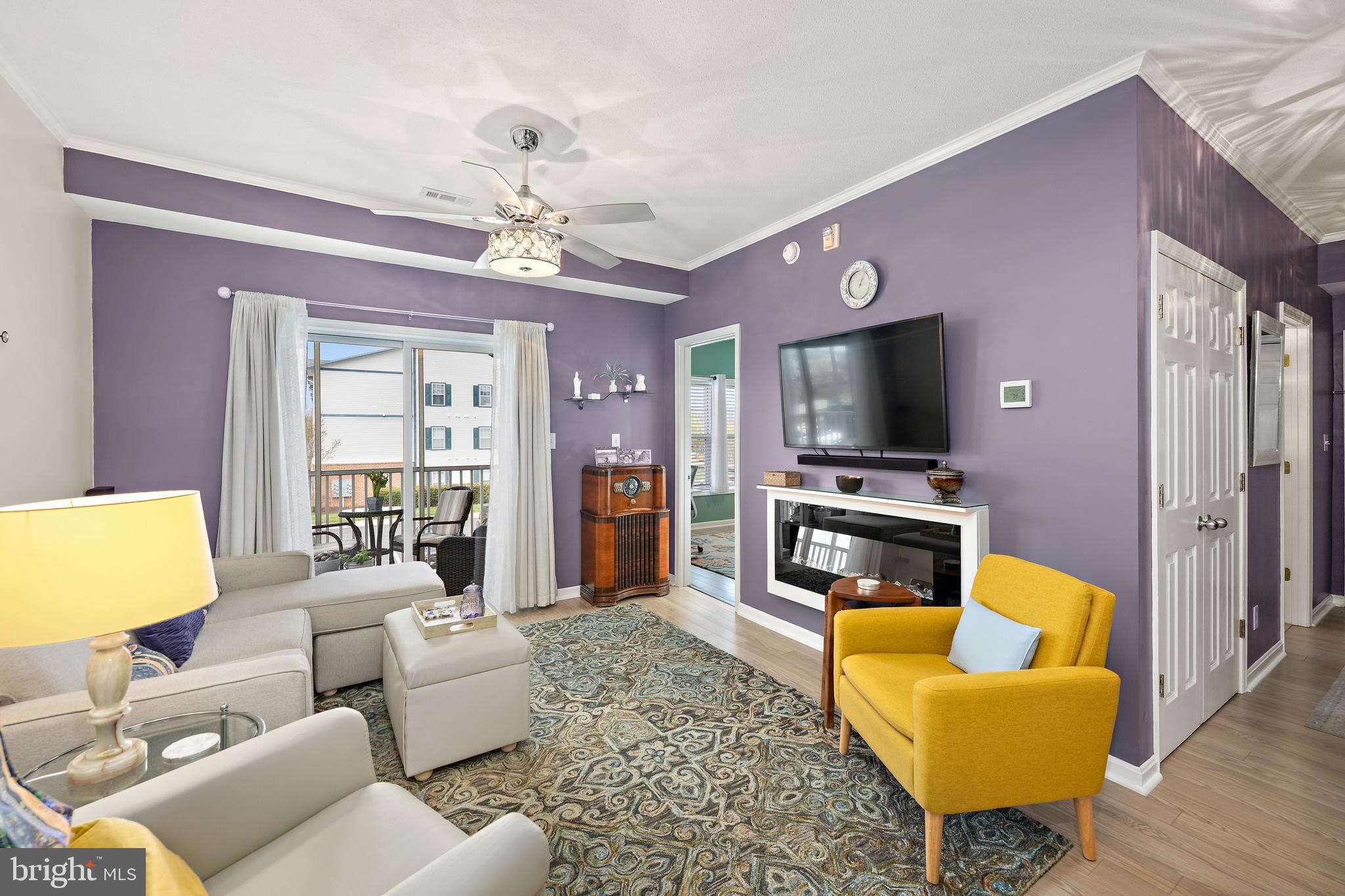 VILLAGES OF FIVE POINTS-EAST - Residential