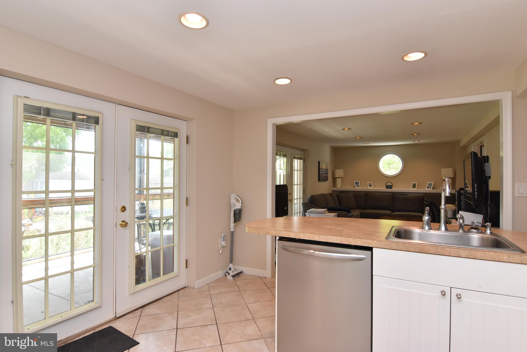 BAY VISTA - Residential