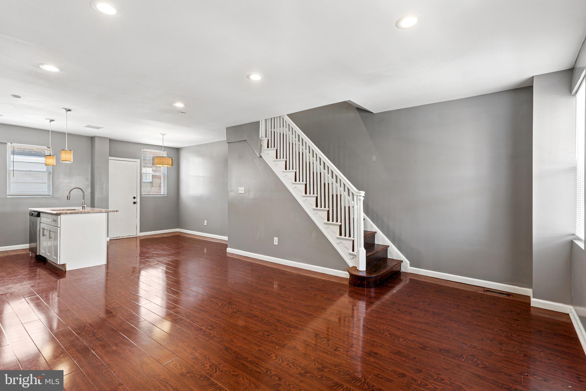 OVERBROOK - Residential