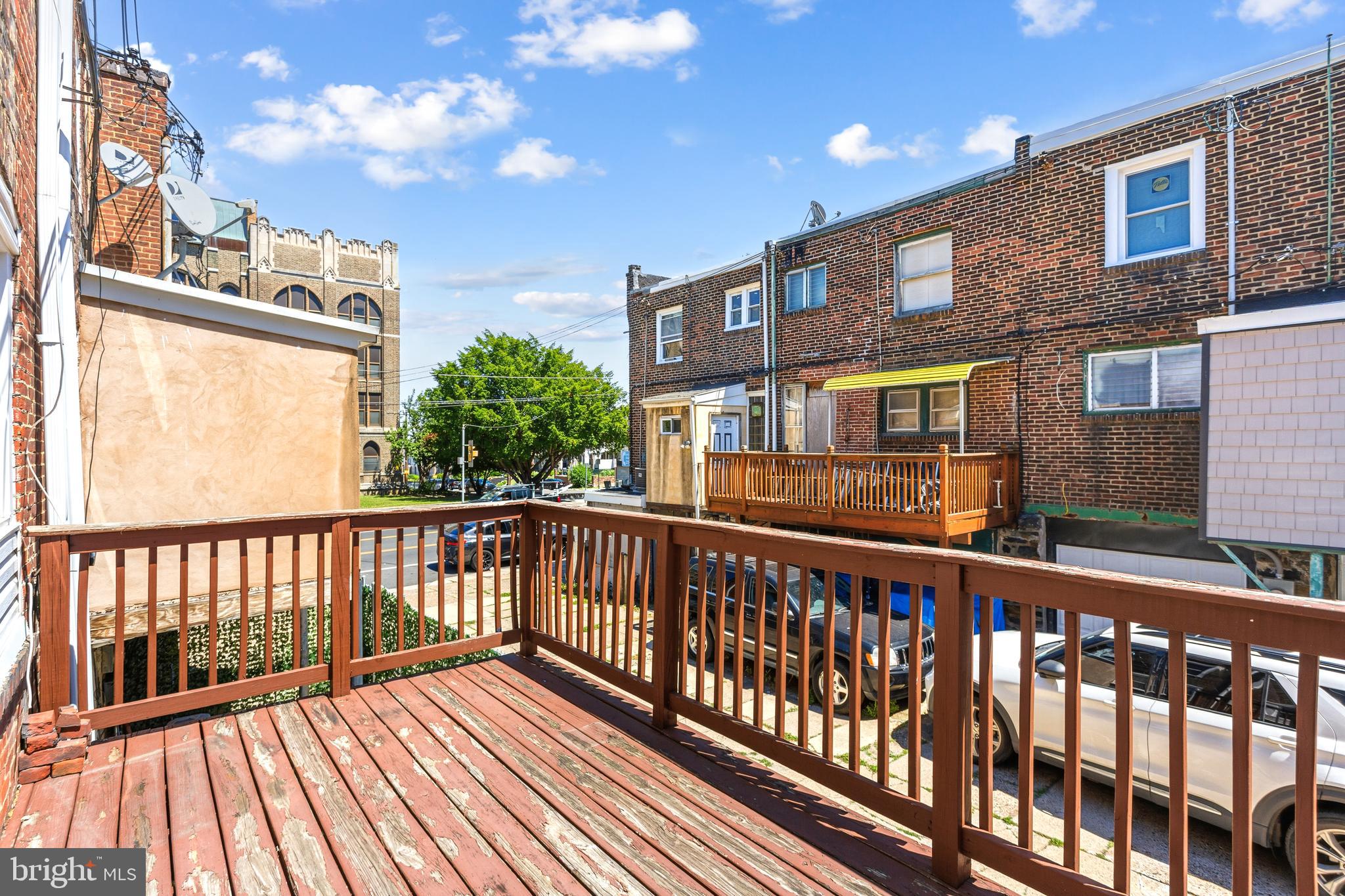 OVERBROOK - Residential
