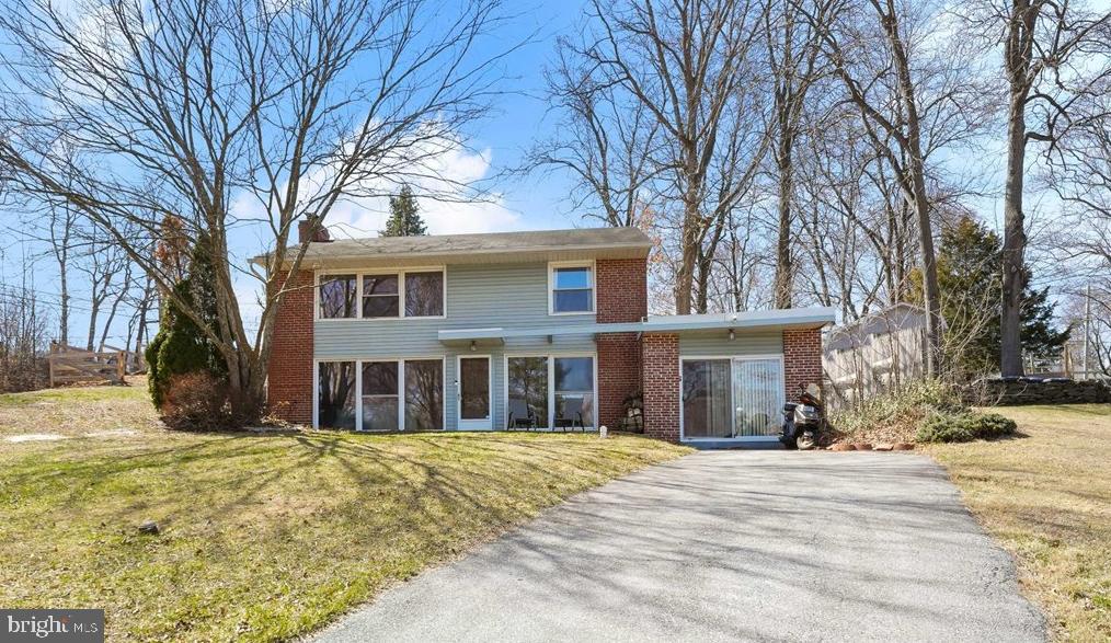 HIGH MEADOW - Residential