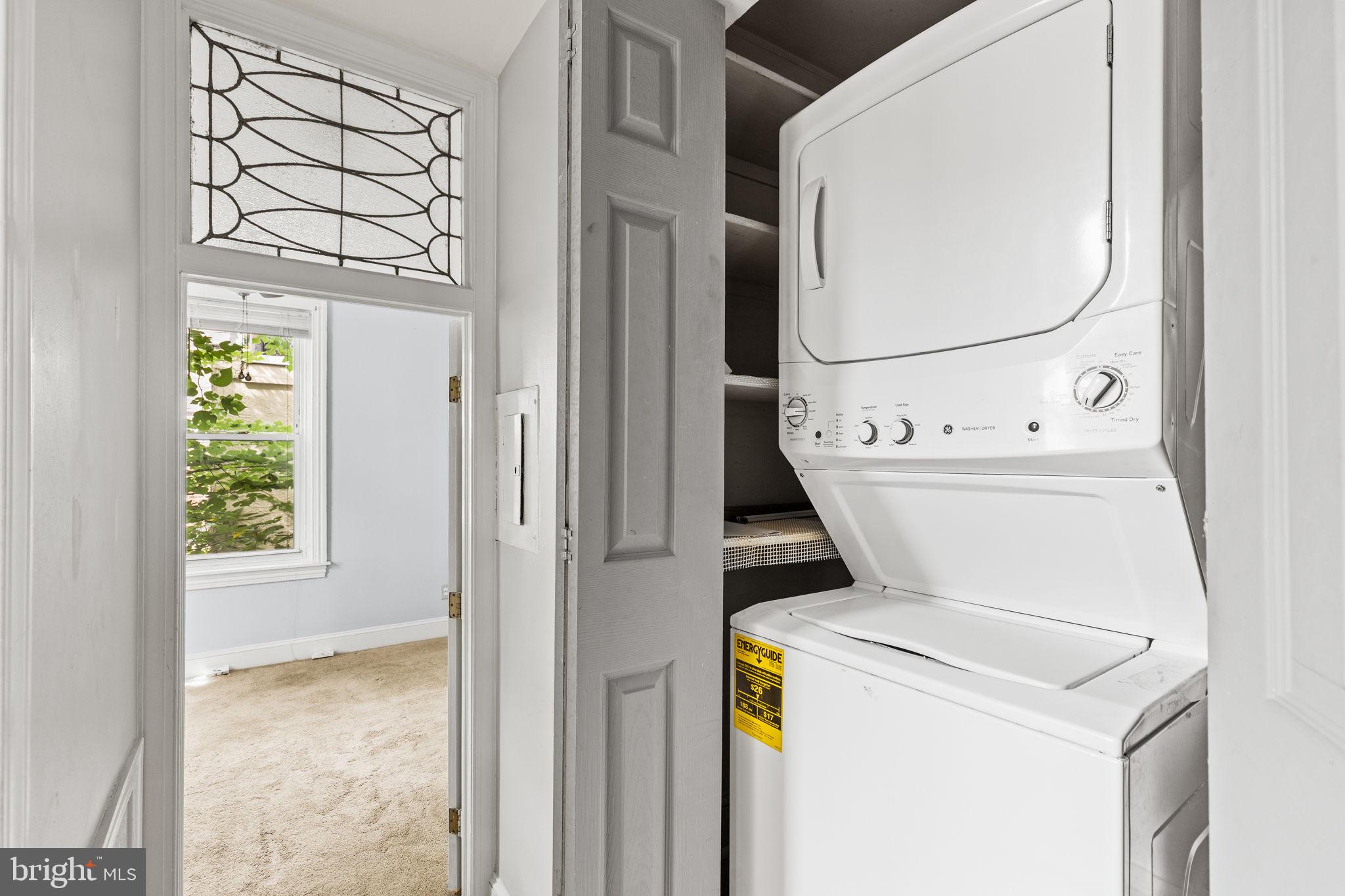 WASHINGTON SQ WEST - Residential Income