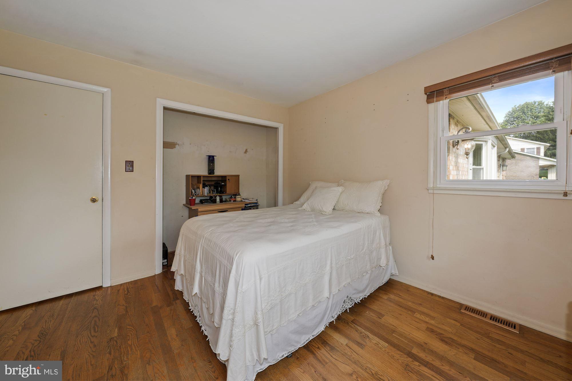 MOUNTAIN VIEW ESTATES - Residential