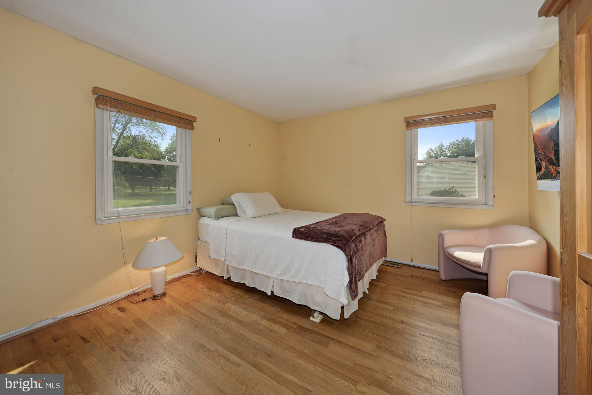 MOUNTAIN VIEW ESTATES - Residential