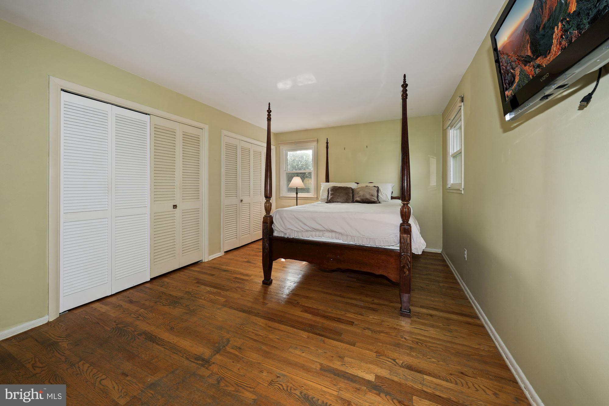 MOUNTAIN VIEW ESTATES - Residential