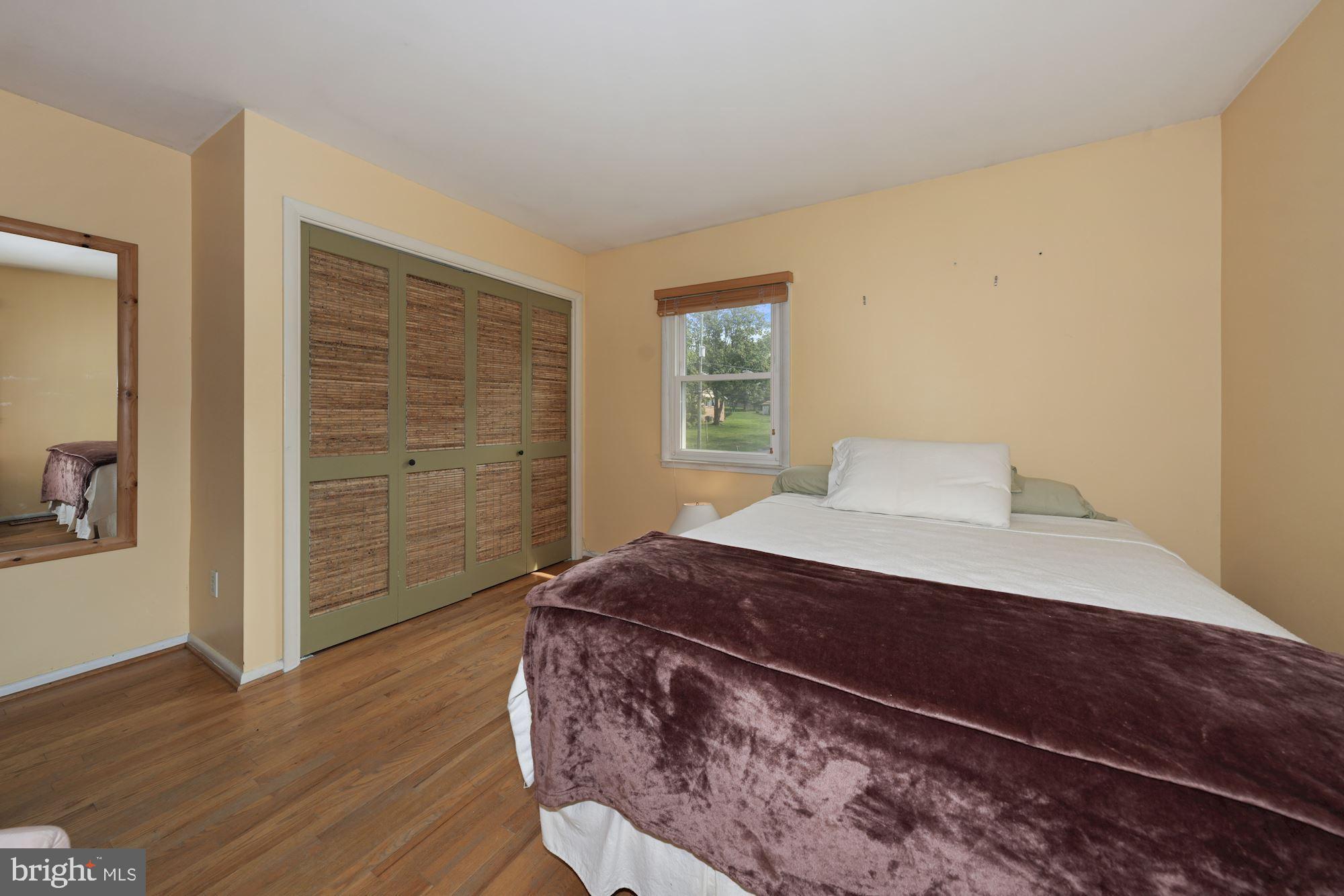 MOUNTAIN VIEW ESTATES - Residential